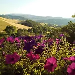 Agriturismo Le Francesche Фермерский дом