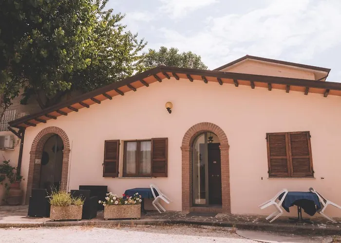 Фермерский дом Agriturismo Le Francesche Ночера-Умбра